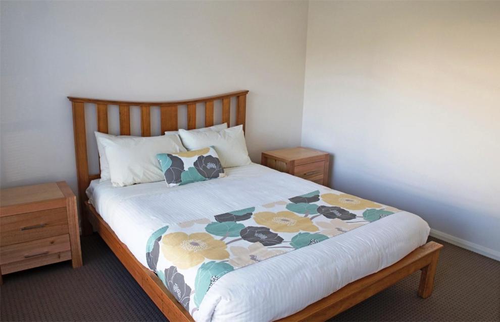 Amooran Oceanside Apartments And Motel Narooma Exteriör bild