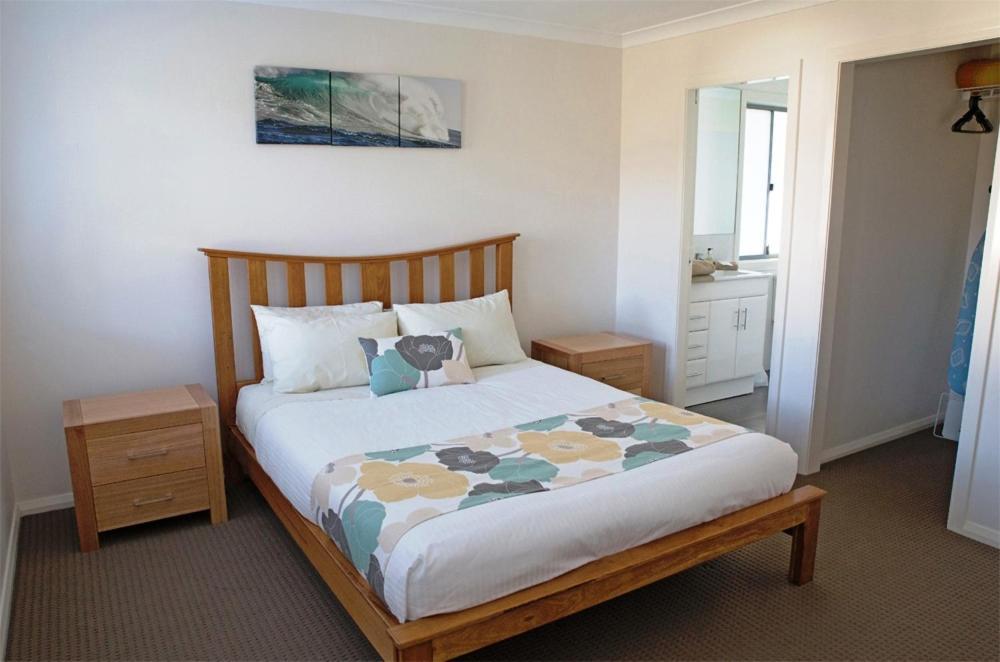 Amooran Oceanside Apartments And Motel Narooma Exteriör bild