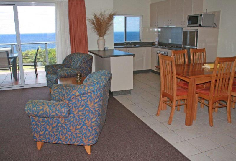 Amooran Oceanside Apartments And Motel Narooma Exteriör bild